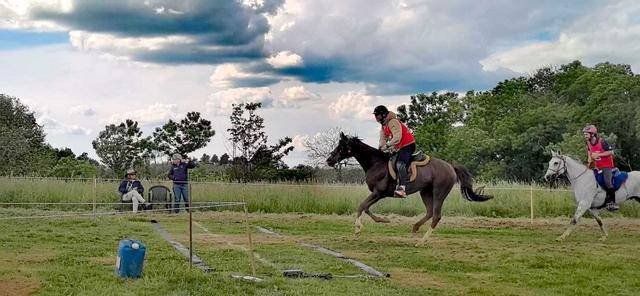 全国最年轻三星骑手何润庚入选国家青年队 将出征2025亚洲青年运动会