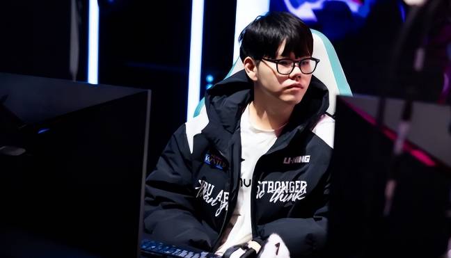 【一竞技1JingJi】LOL：IG新阵容惊艳进入德杯决赛 Meiko被粉丝拒绝回归！