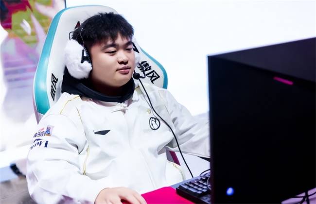 【一竞技1JingJi】LOL：IG新阵容惊艳进入德杯决赛 Meiko被粉丝拒绝回归！