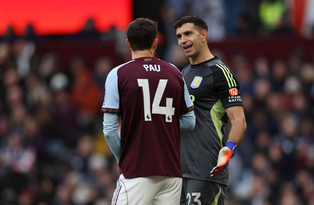 阿根廷国家队调整阵容，大马丁内斯被轮换门将取代